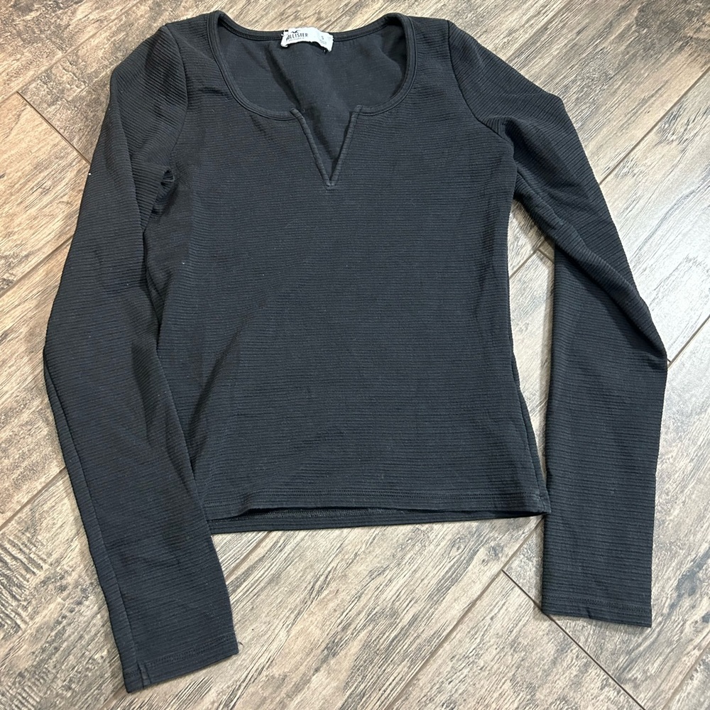 Black top - Hollister - Size S